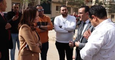 مساعد وزير الإسكان ونائبة محافظ الجيزة يتفقدان منطقة روضة حدائق أكتوبر