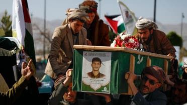 الخليج اليوم .. الأميركيون يهددون الحوثيين بالتصعيد واستهداف القيادات