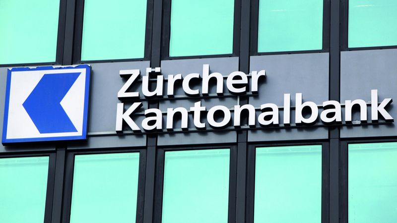 الامارات | الراتب تضاعف في يوم نزوله.. عطل فني «سعيد» بسويسرا