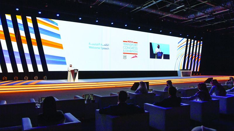 الامارات | 2000 مشارك في مؤتمر ومعرض النقل بدبي