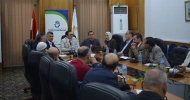 "الصناعات الغذائية" تجتمع مع مصانع العبوات المعدنية للتعريف باشتراطات سلامة الغذاء