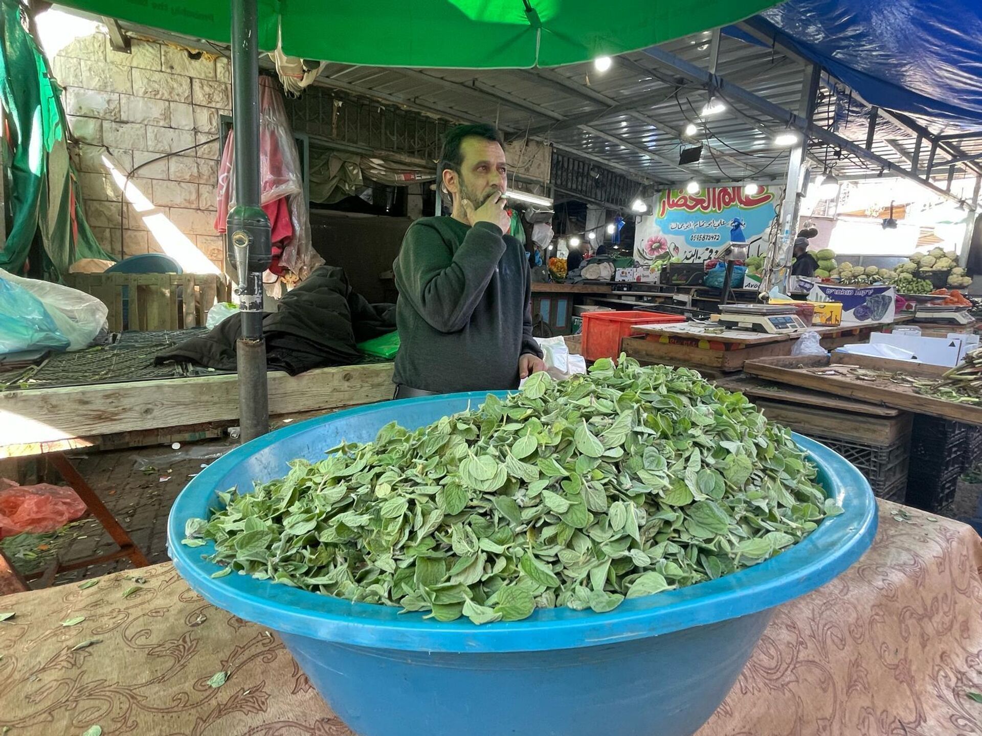 اقتصاد الضفة الغربية يئن تحت وطأة الحرب على قطاع غزة