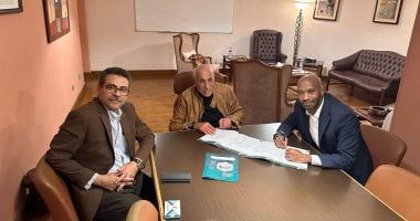 شيكابالا يعلن تجديد عقده مع الزمالك رسميا