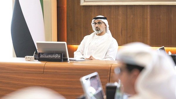 خالد بن محمد بن زايد يعتمد خطط «أدنوك» لتسريع تطبيق تقنيات الذكاء الاصطناعي