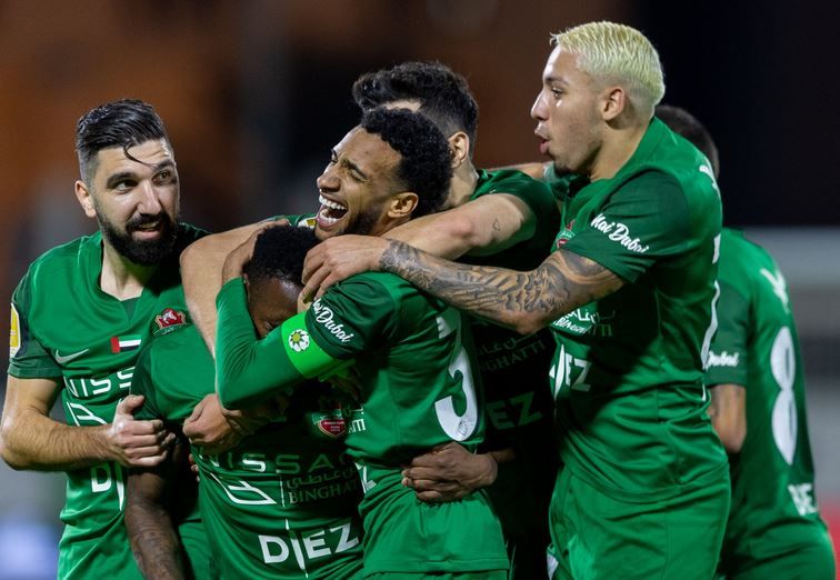 الامارات | بدلاء شباب الأهلي يصنعون الفارق أمام خورفكان.. وعجمان يحتفل بالفوز الـ3