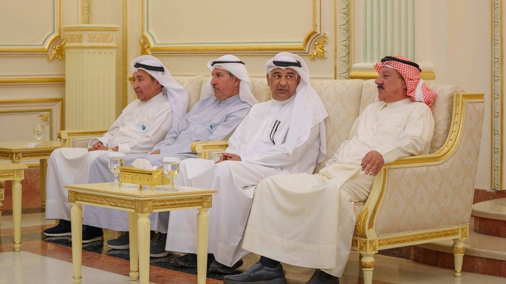 سلطان القاسمي يشهد افتتاح أيام الشارقة المسرحية