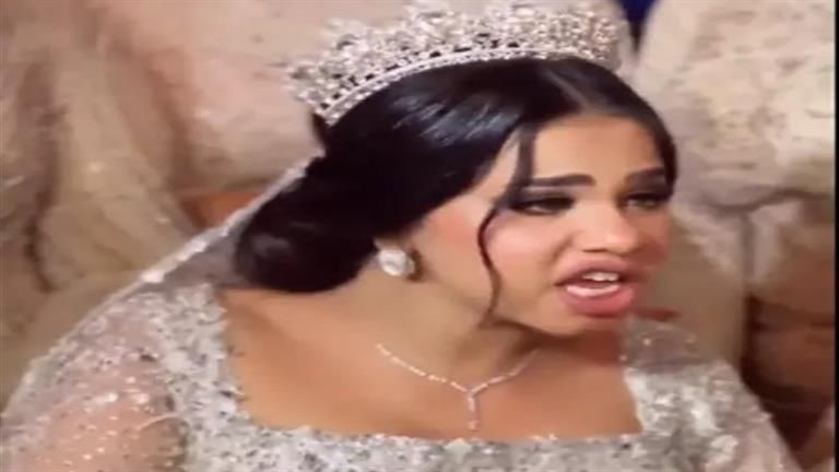 "بتزعق ليه؟".. عروس تثير الجدل بتصرف صادم مع مأذون (فيديو وصور)