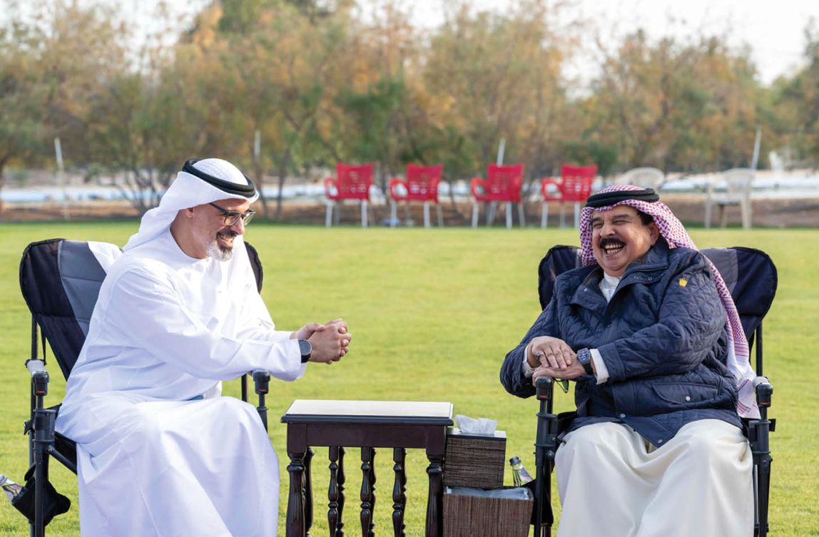الخليج اليوم .. ملك البحرين: بقيادة محمد بن زايد الإمارات تحظى بمكانة رفيعة إقليمياً ودولياً