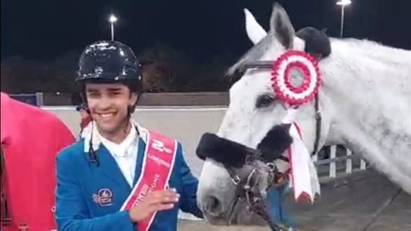 محمد زيادة يحقق إنجازاً جديدا للفروسية المصرية بالفوز بفضية الدورى العالمى للفرق