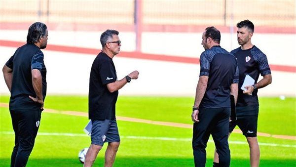 أوسوريو يرحل عن تدريب أتلتيكو باراناينسي البرازيلي بعد إقالته