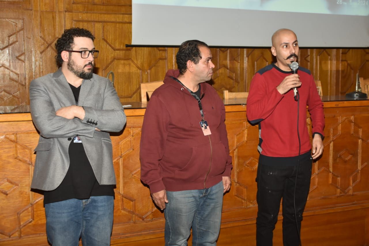 الحنين إلى البَكَر.. شباب المخرجين يرثوا "السينمات" التي أوشكت على الاختفاء بمهرجان الإسماعيلية