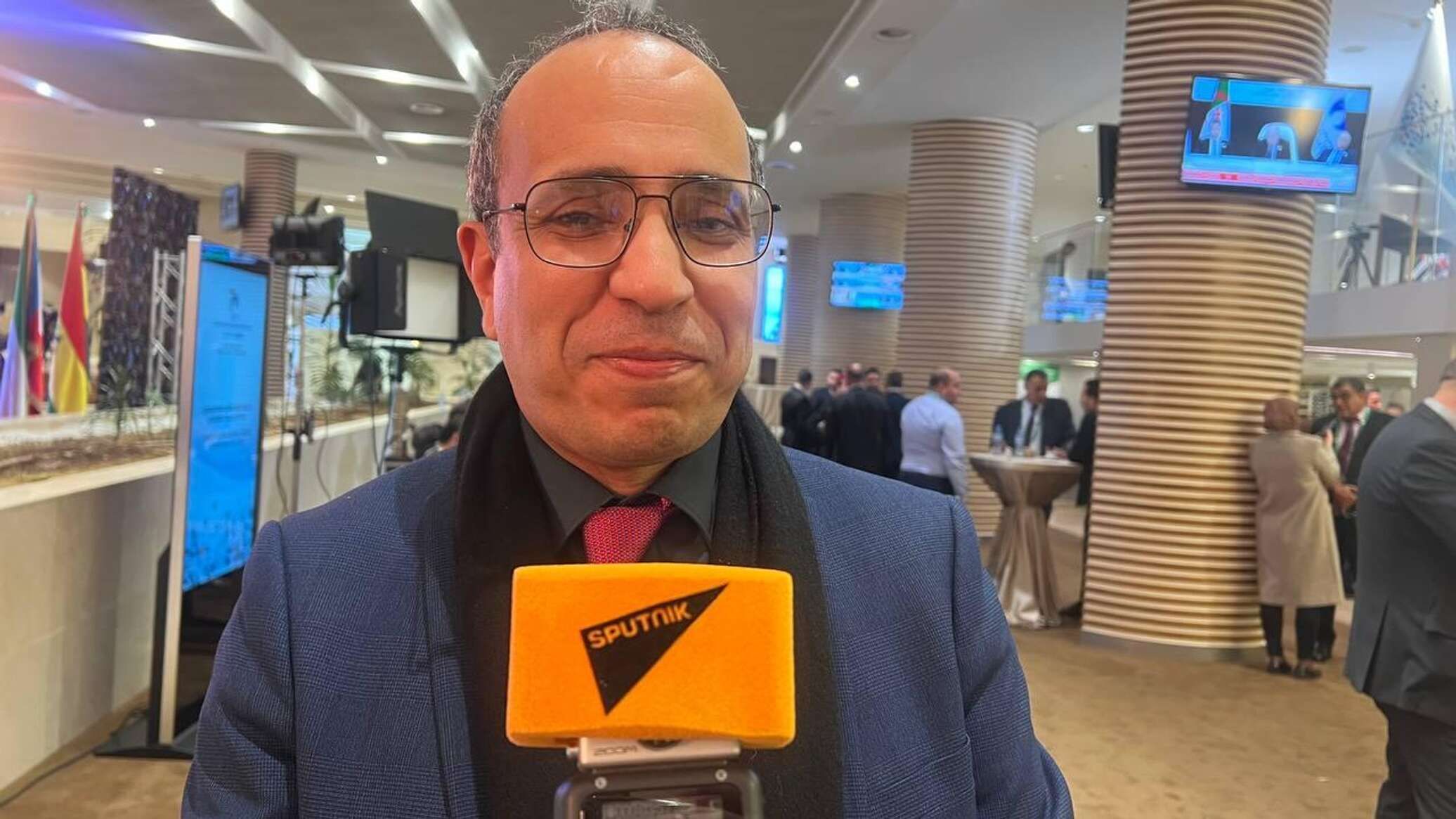 خبير: يجب توفير الحماية الكاملة لمسارات الطاقة حول العالم