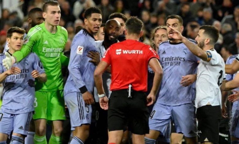 ريال مدريد مهدد بفقدان بيلينجهام في 3 مباريات بعد أزمته مع حكم مباراة فالنسيا