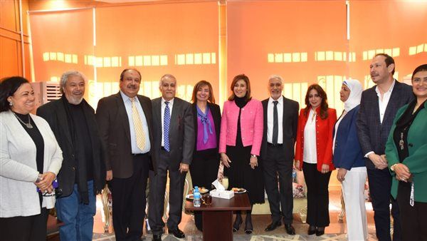 الوعي النقدي وتحولات الإبداع .. وزيرة الثقافة تفتتح المؤتمر الدُولي الثالث لمعهد النقد الفني