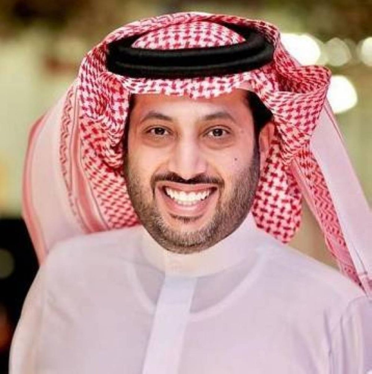 مبادرة لاكتشاف ودعم المواهب الشابة في الكوميديا