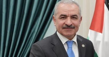 محمد اشتية: إسرائيل تتحدى العالم بجرائمها وخرقها للأعراف والقوانين الدولية