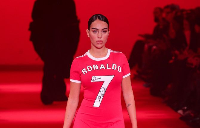 الموعد حُدّد… جورجينا تثير ضجّة بدعوة مشبوهة، فماذا قصدت؟