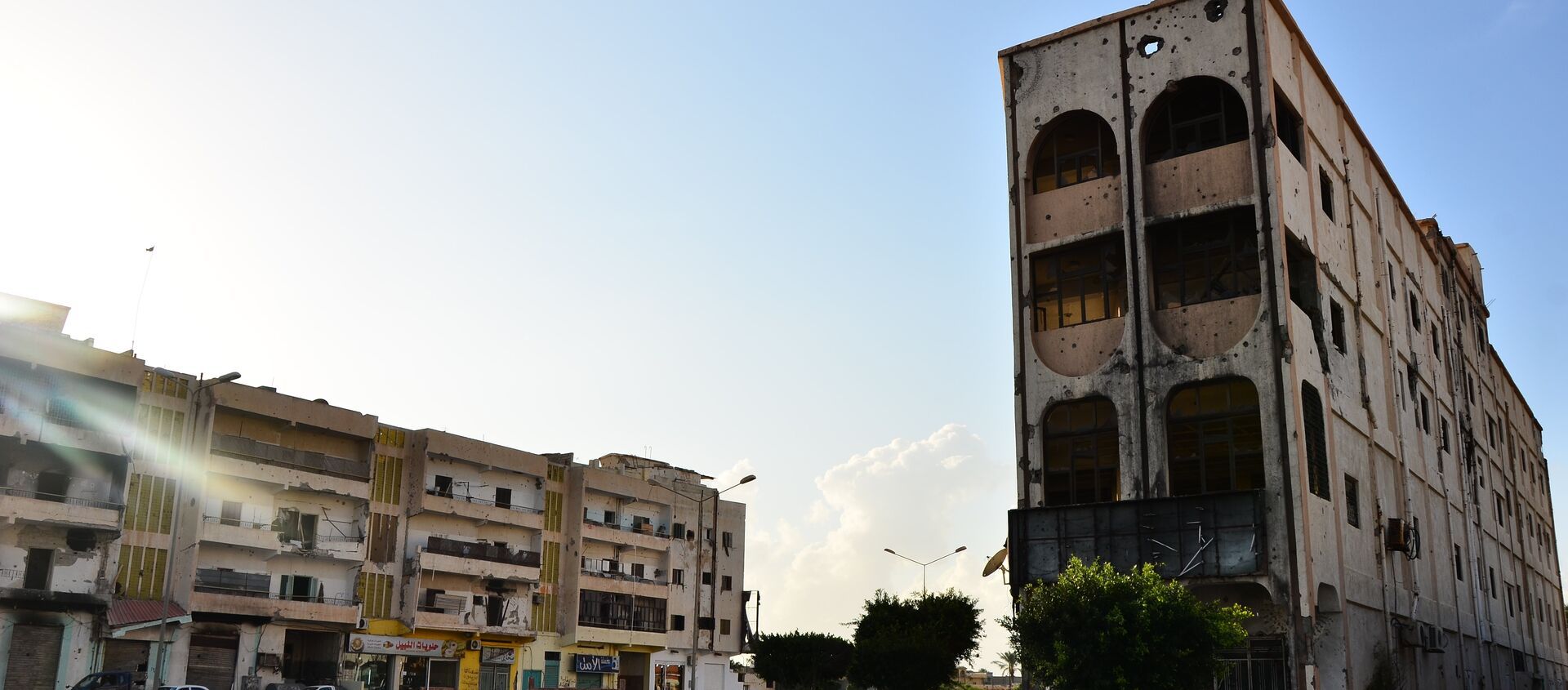 ليبيا.. مؤسسات خيرية ومنظمات مجتمع مدني تبدأ تجهيز السلة الرمضانية في بنغازي.. صور