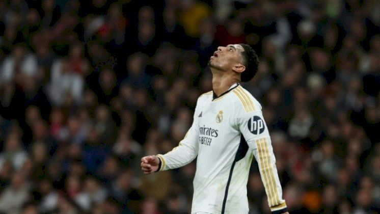 أنشيلوتي: طرد بيلينغهام ظالم لأنه لم يتلفظ بكلمات "مهينة"