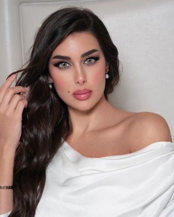 بالصور- تحت عنوان الأنوثة والجمال..ياسمين صبري تبهر المتابعين بإطلالتها الأخيرة