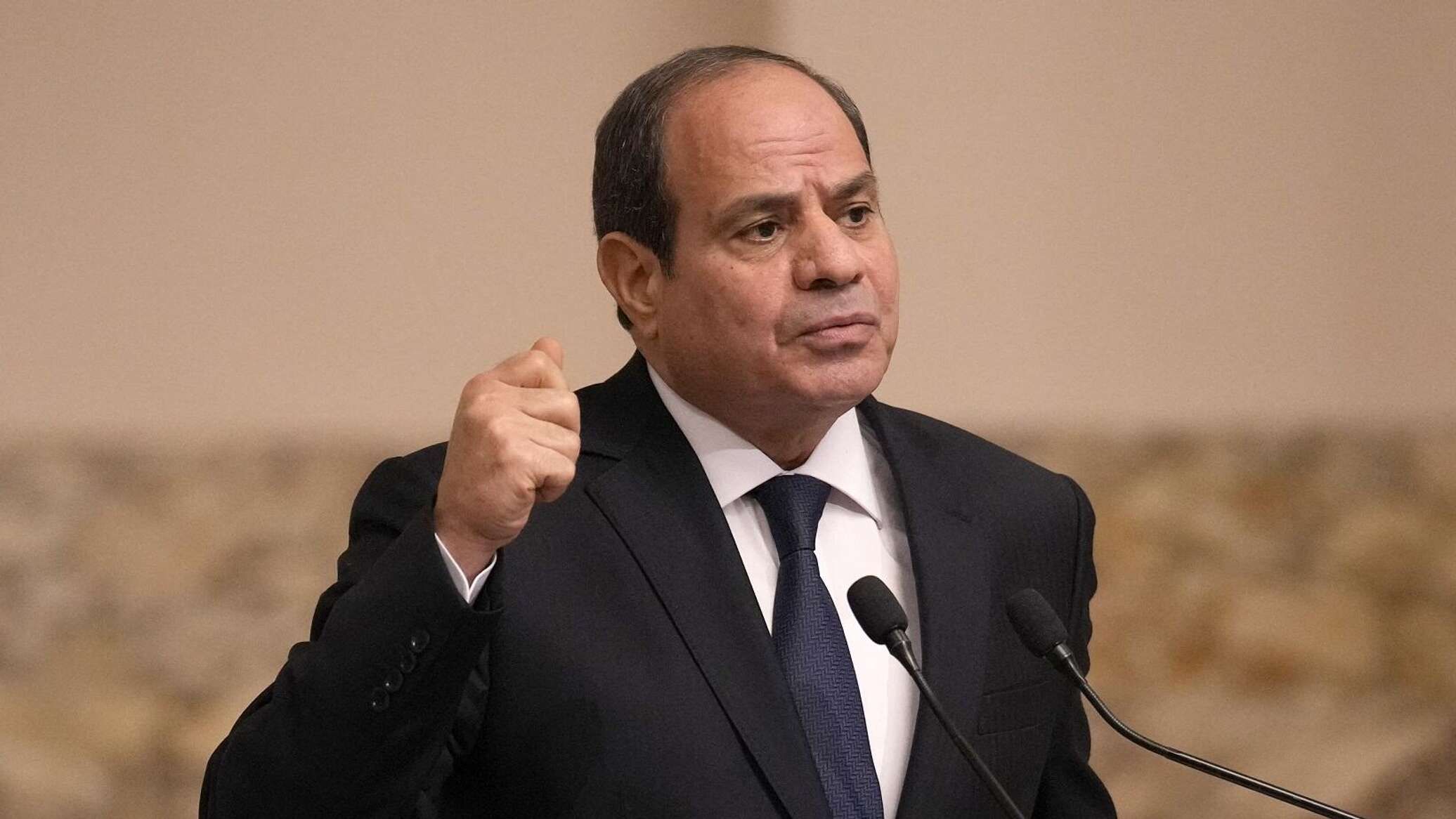 السيسي يحذر من خطورة اتساع محاور وجبهات الصراع بما يهدد الأمن والاستقرار الإقليمي