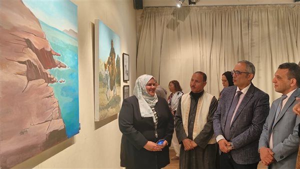 "مراسم السلوم" رؤية مغايرة تكشف عن البيئة الصحراوية