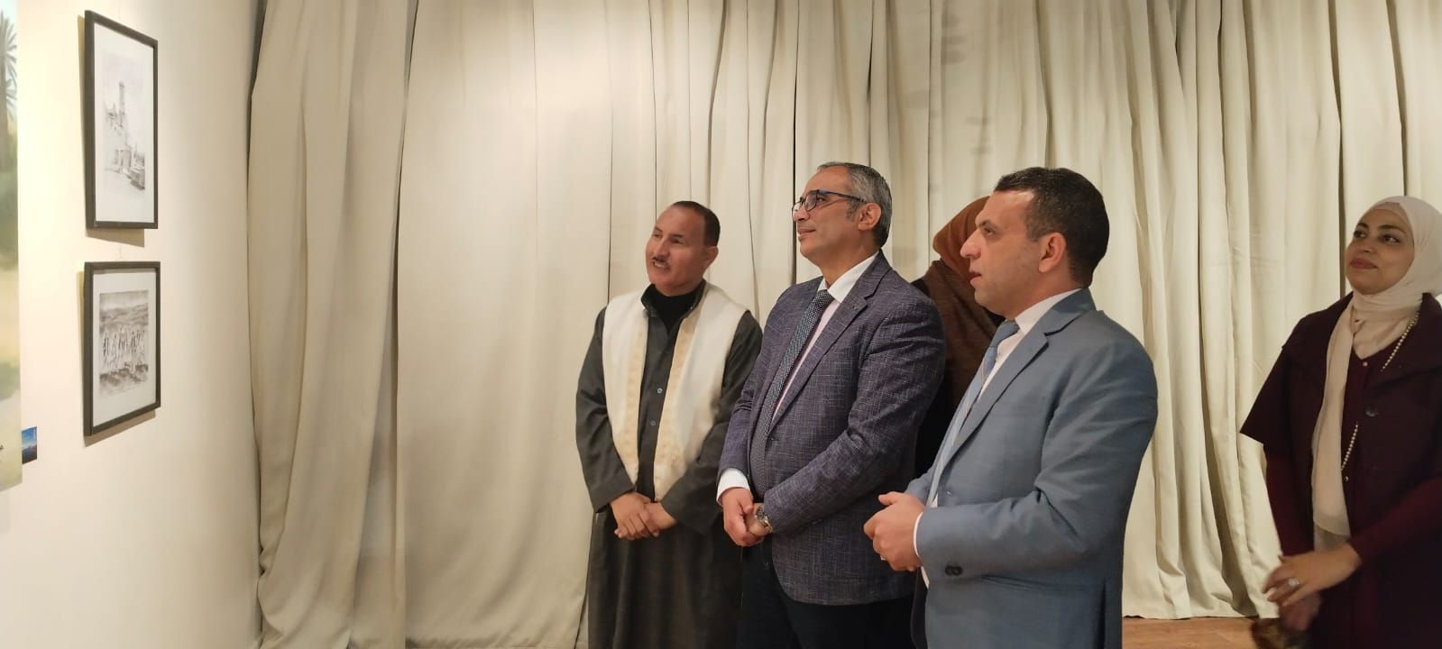 "مراسم السلوم" رؤية مغايرة تكشف عن البيئة الصحراوية