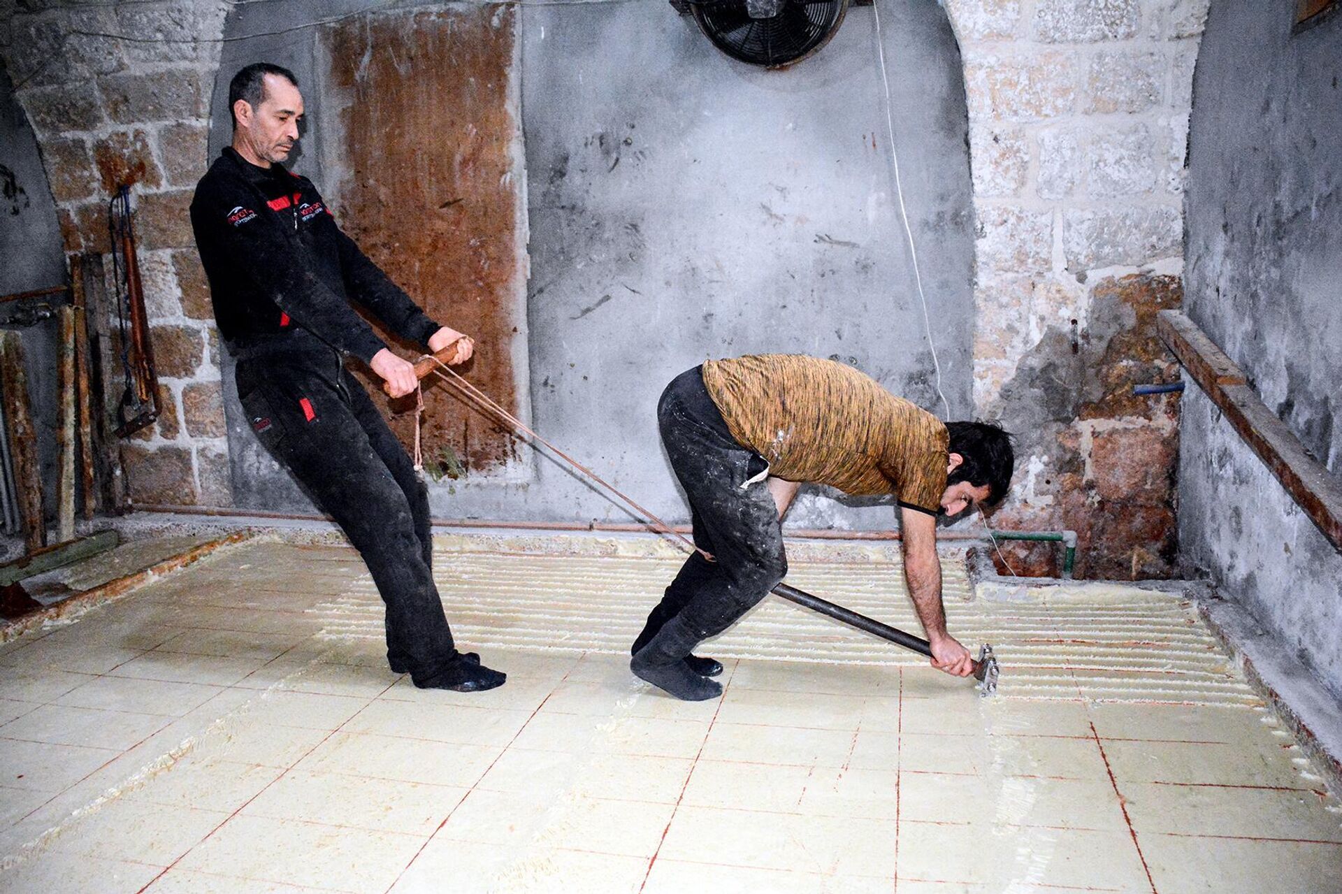 صناعة الصابون اليدوي في اللاذقية... تراث يناجي حضارة البحر الأبيض المتوسط صناعة الصابون اليدوي في اللاذقية... تراث يناجي حضارة البحر الأبيض المتوسط - الخليج 365 عربي, 1920, 06.03.2024