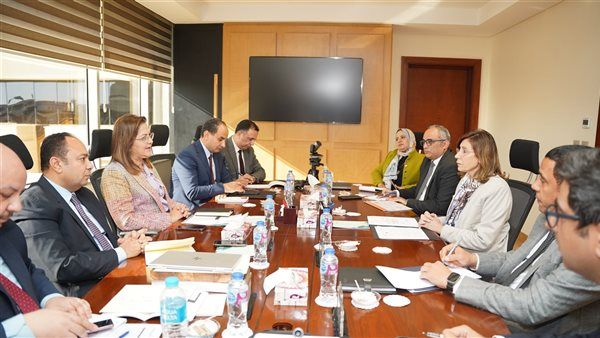 وزيرتا الثقافة والتخطيط تناقشان التصورات المقترحة لتعظيم الاستفادة من الأصول المملوكة لوزارة الثقافة