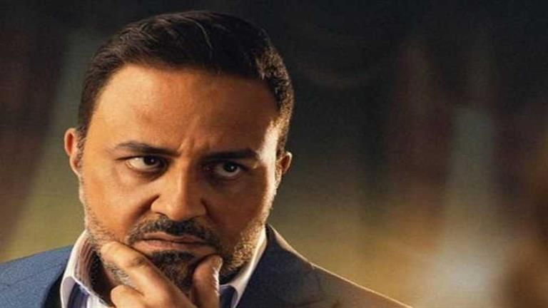خالد سرحان يعلق على طريقته على صورة حارس مقبرة "إخناتون"