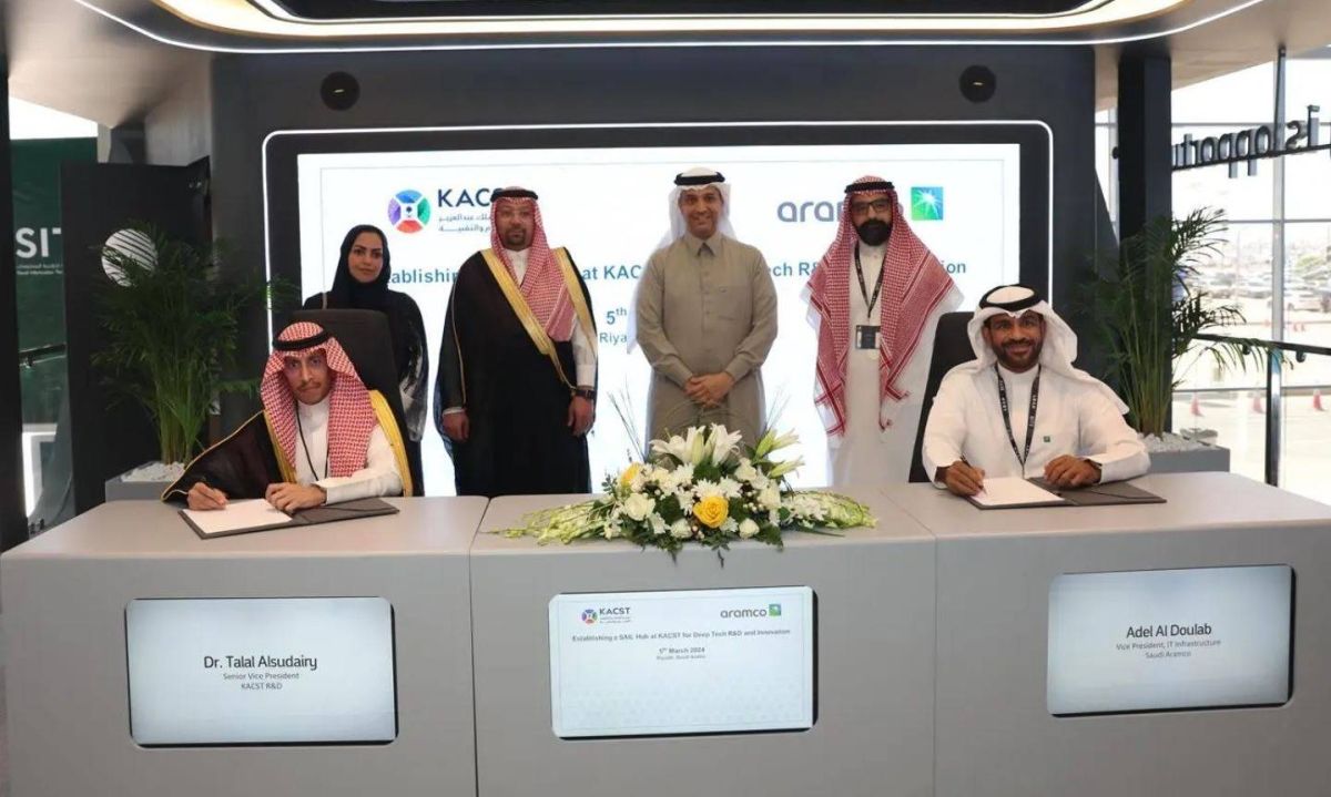 5 شراكات لتطوير تقنيات الاتصالات المستقبلية والشبكات المفتوحة