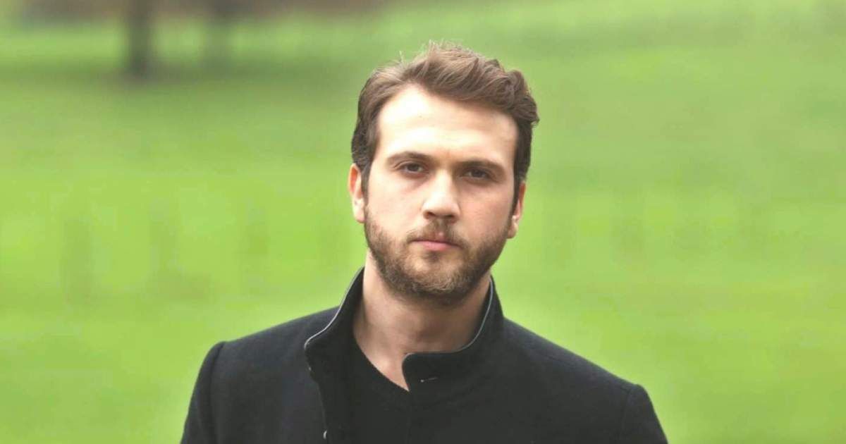 ممثل يرفض التمثيل مع أراس بولوت إينملي ويختار هذا النجم بديلا له