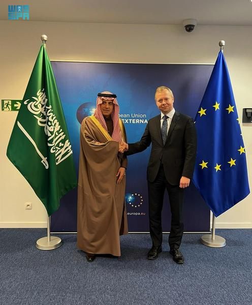 السعودية | وزير الدولة للشؤون الخارجية يلتقي المبعوث الأوروبي لعملية السلام في الشرق الأوسط