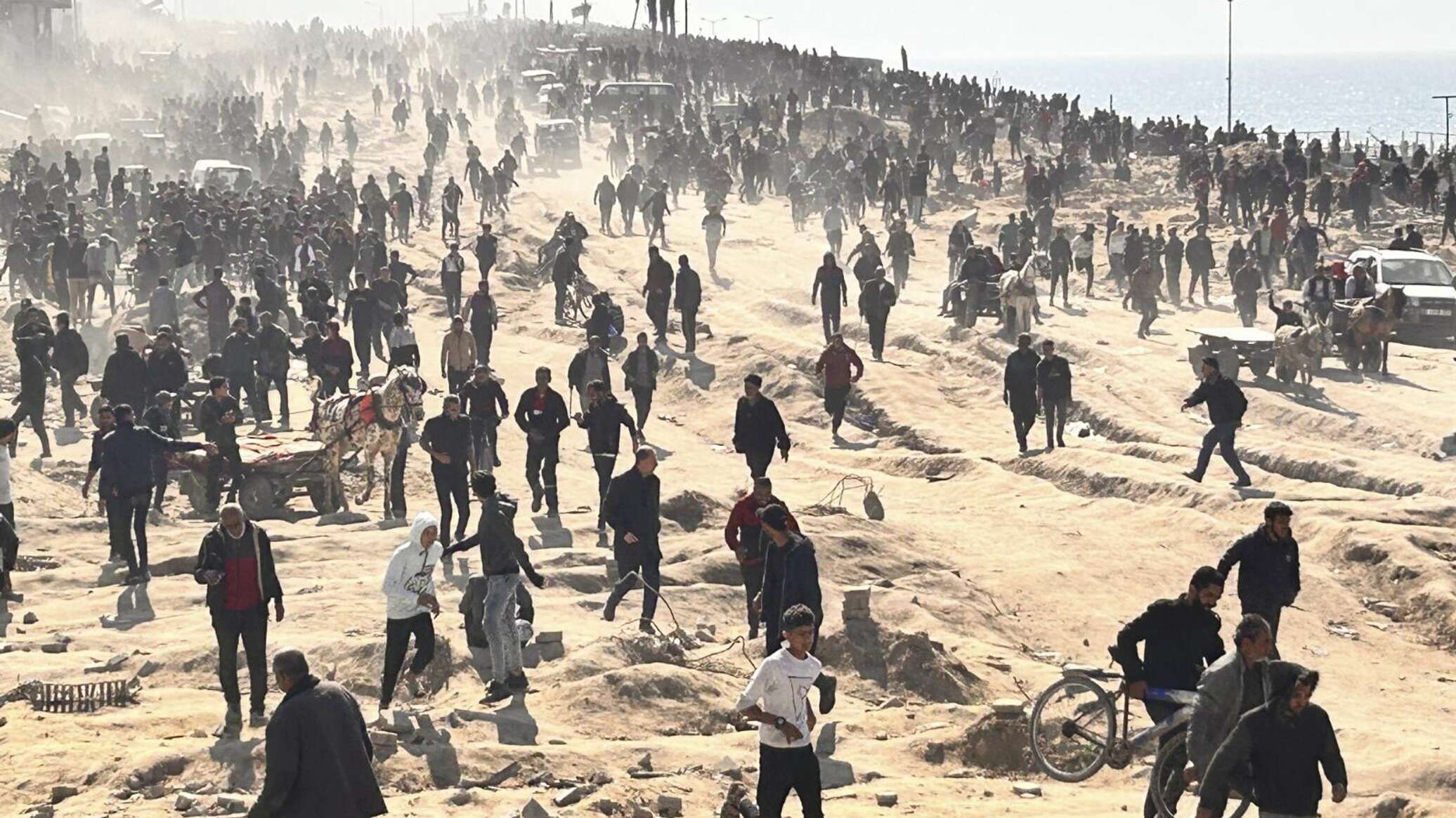 مصر تشارك في تحالف دولي لإسقاط المساعدات الإنسانية على قطاع غزة... فيديو