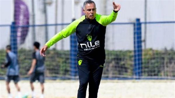 قمة نهائي الكأس .. جوميز يحاضر لاعبي الزمالك بالفيديو قبل المران الأخير