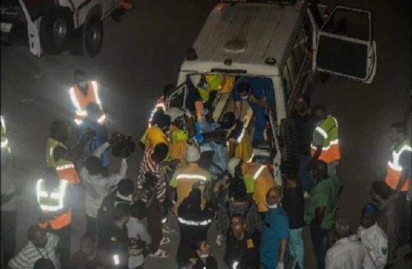 اليمن..استمرار محاولات إنقاذ السفينة "ترو كونفيدنس" ونقل 21 من طاقهما إلى جيبوتي