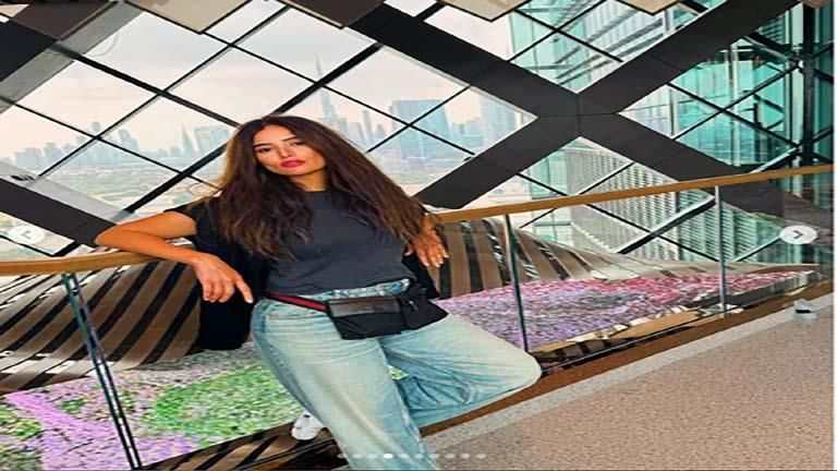 زينة تخضع لجلسة تصوير جديدة.. والجمهور يغازلها