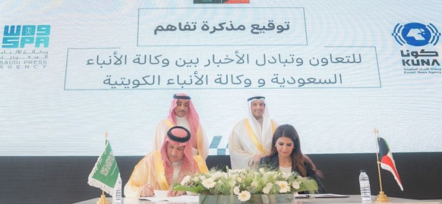 وزير الإعلام لصحفيي الكويت: علاقات البلدين في أفضل مستوى على مر التاريخ