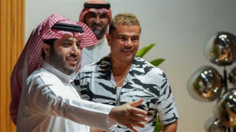 بعد اختياره لإحياء حفل "كأس مصر".. تاريخ عمرو دياب في إحياء المناسبات الرياضية