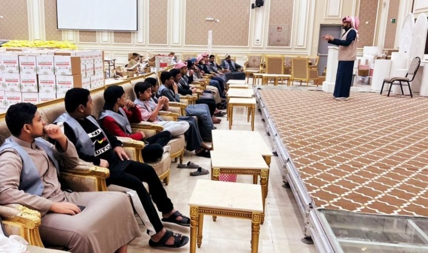 تدريب متطوعي «العيون الخيرية» على آليات توزيع سلال رمضان