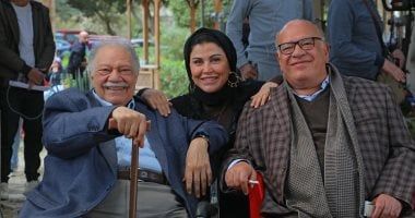 يحيى الفخراني وصلاح عبد الله وأبطال مسلسل عتبات البهجة من الكواليس.. صور