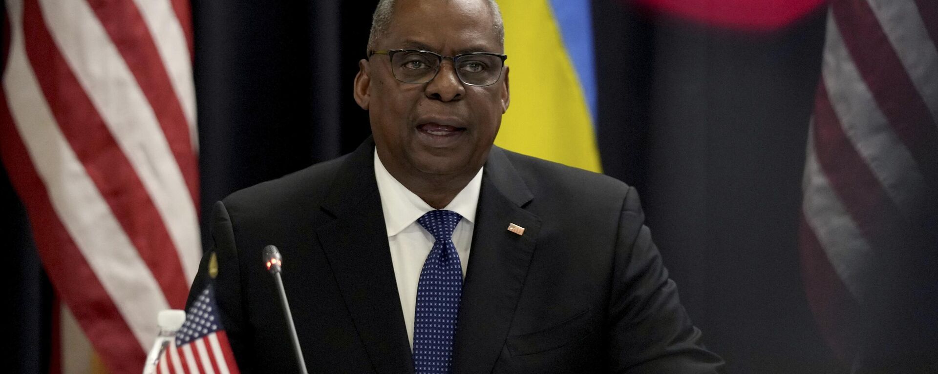 مقتل فلسطينيين اثنين وإصابة آخرين نتيجة سقوط مساعدات غذائية من الجو على رؤوسهم