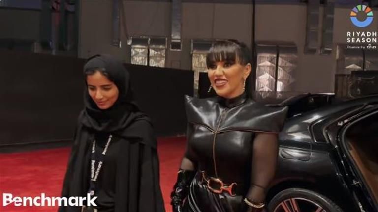مي فاروق بإطلالة مختلفة بحفل ختام موسم الرياض.. وتغني "تخونوه" بتوزيع جديد