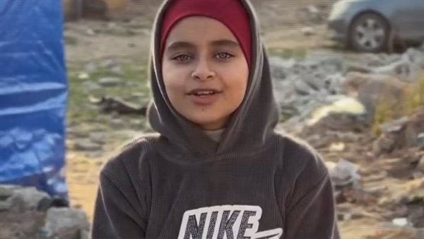 حفيدة إسماعيل هنية تلقي قصيدة شعر عن الصمود وسط الدمار.. فيديو