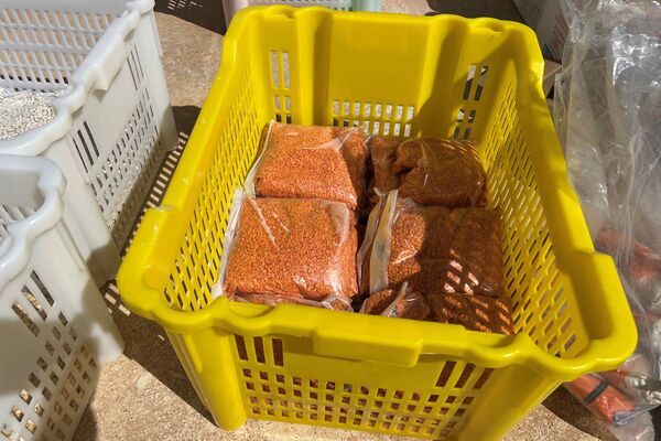 حملة "دينار لتجهيز سلة رمضان" في ليبيا... صور