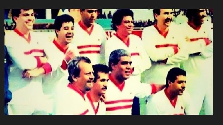 "الهضبة" و"الكينج" والسقا وهنيدي.. انتماءات نجوم الفن الكروية قبل مباراة "الأهلي والزمالك"