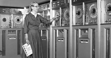 تكنولوجيا: اليوم العالمي للمرأة.. نساء يمكنهن "البرمجة" وشكلن عالم التكنولوجيا