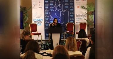 كيف تساهم التجارة الرقمية وتجارة الخدمات في تعزيز الإدماج الاجتماعي؟