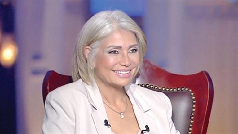 سوسن بدر تشيد بفيلم "رحلة 404": "الست منى عاملة إبداع"