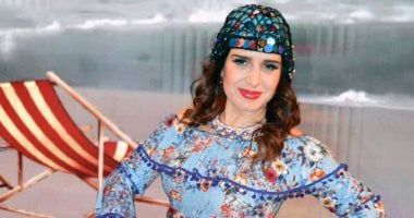 ميرنا وليد تختتم عرض مسرحية "قمر الغجر" على مسرح البالون